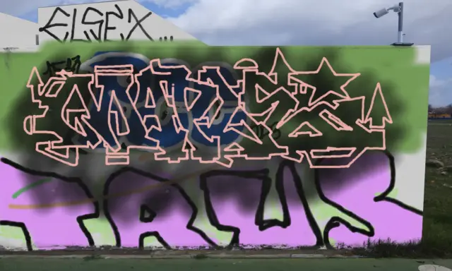 Graffiti artwork by Tkiz