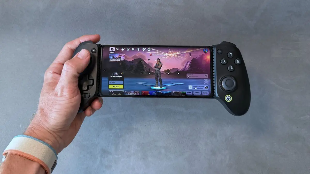 New Wireless Mobile Controller Disappoints iPhone Users