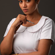 nivethapethuraj-42