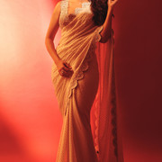 Mrunal-Thakur-1