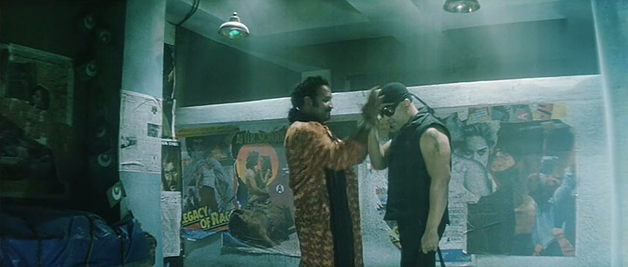Aalavandhan Screenshot