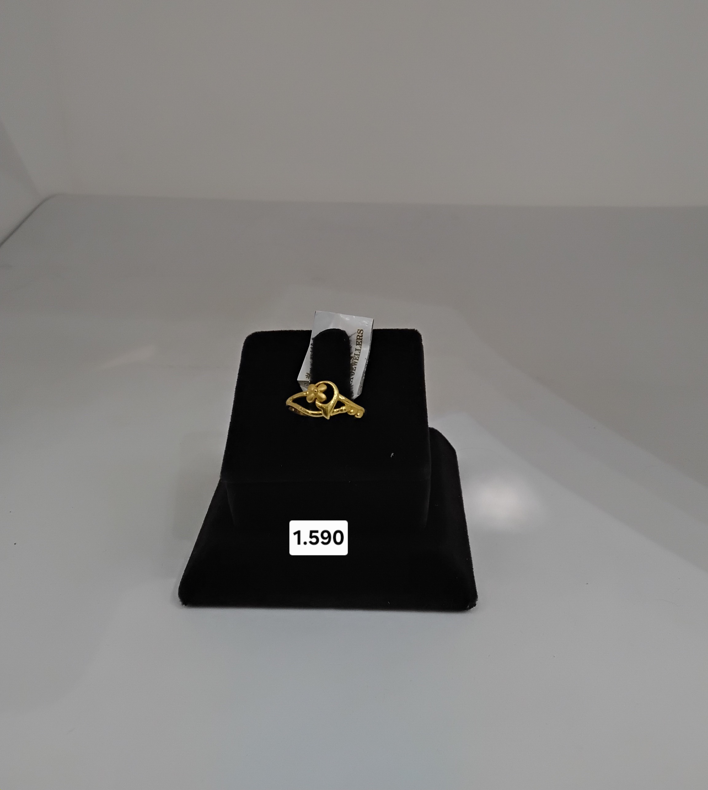 Fancy Ring