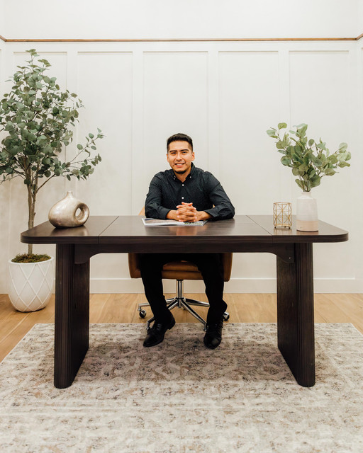 Edgardo Quiroz-Moreno, Realtor