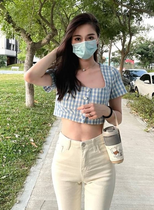 蓮潭花鄉叫小姐