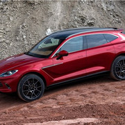 ASTON MARTIN DBX