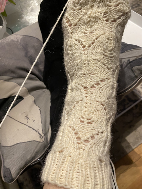 F0-F77226-16-EA-4-D0-B-AE98-A0-B92340962