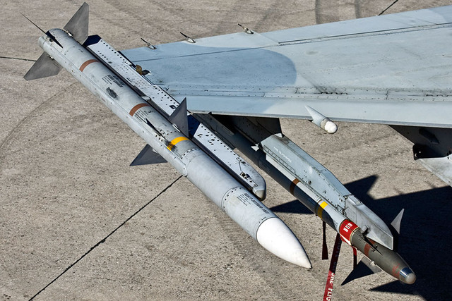 AIM-120B.jpg