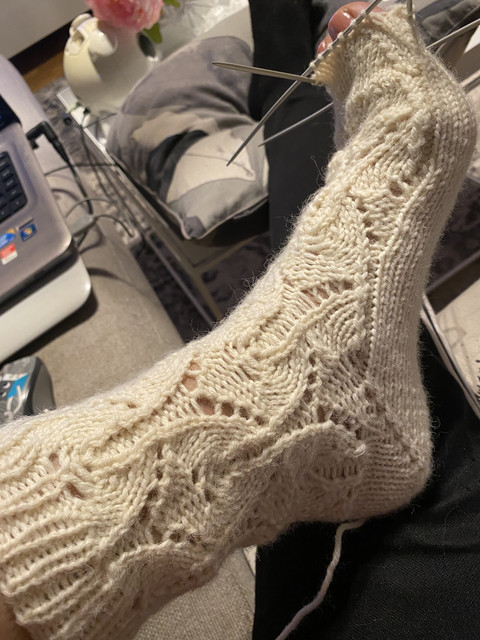 C7-C9997-A-AE9-A-4270-936-A-07-E528-FB09