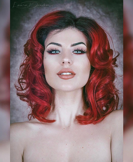 Amelia-Fox4