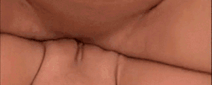 [Image: lez-pussy-rubbing-18042407.gif]