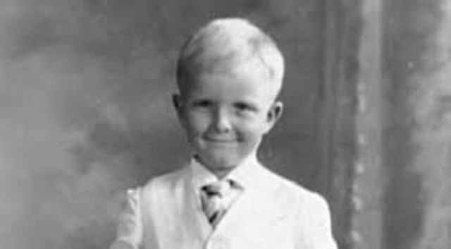 capote-as-a-child