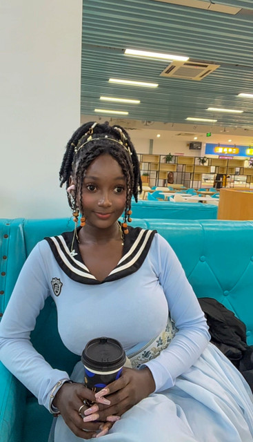 BQ-195.jpg