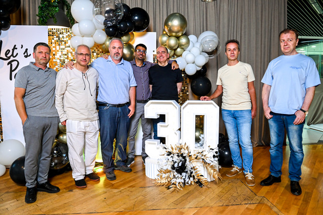 pic-100