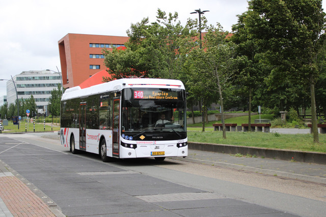 2072 (2)