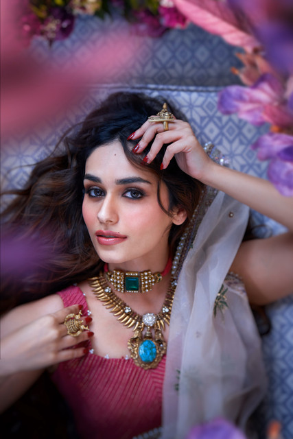 Manushi Chillar Copy.jpg