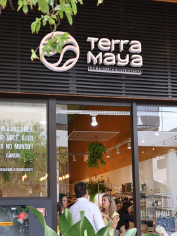 Fachada da loja da Terra Maya no Multi Open Shopping