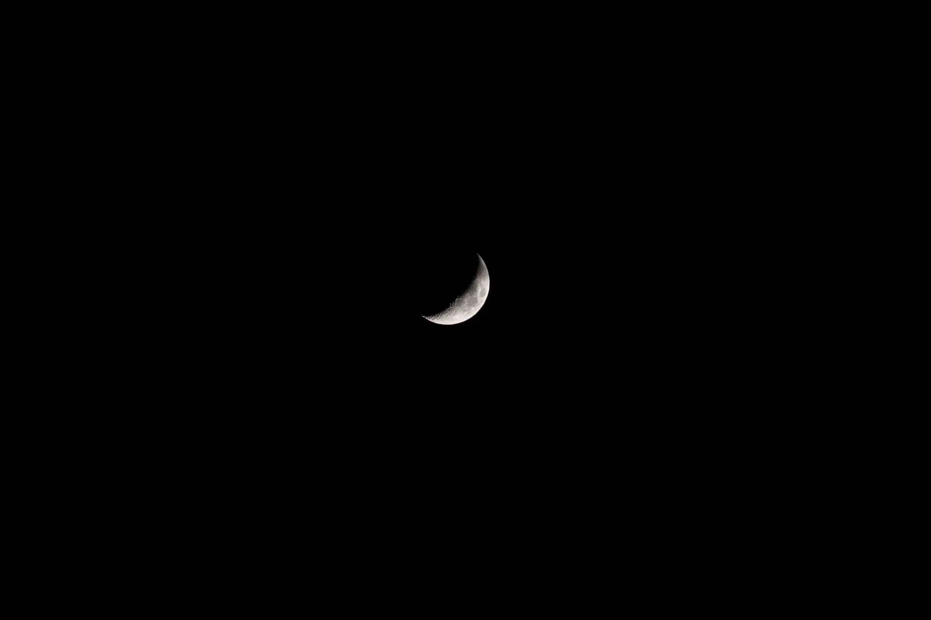 High quality Dark Wallpaper wallpaper by Alari Tammsalu from Pexels
