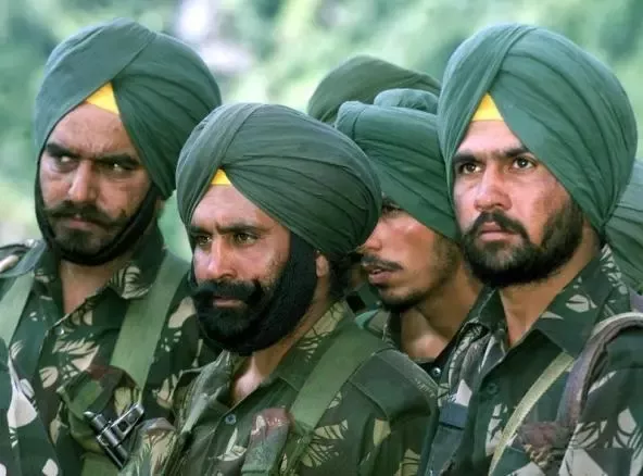 main-qimg-f6c96adced3efae870dc3b718658e7b1