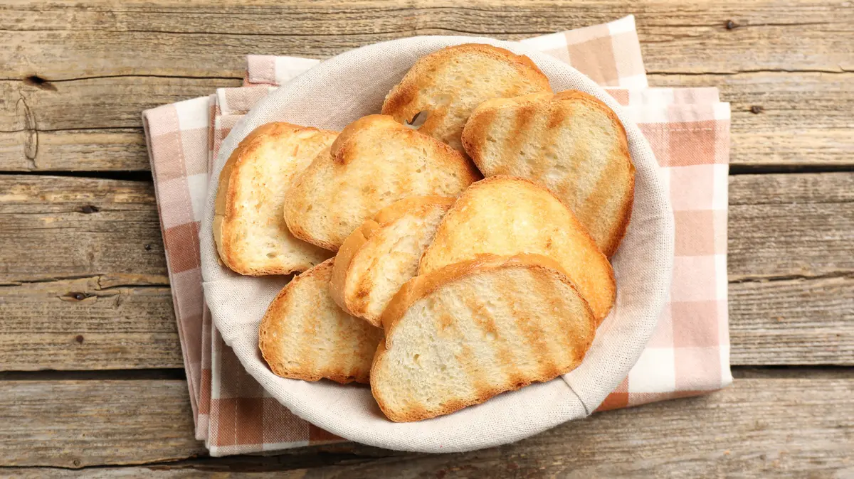 Sweet Treat from the Roaring Twenties: A Simple Toast Recipe Resurfaces