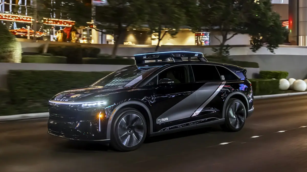 Driverless Robotaxis Get Green Light in California