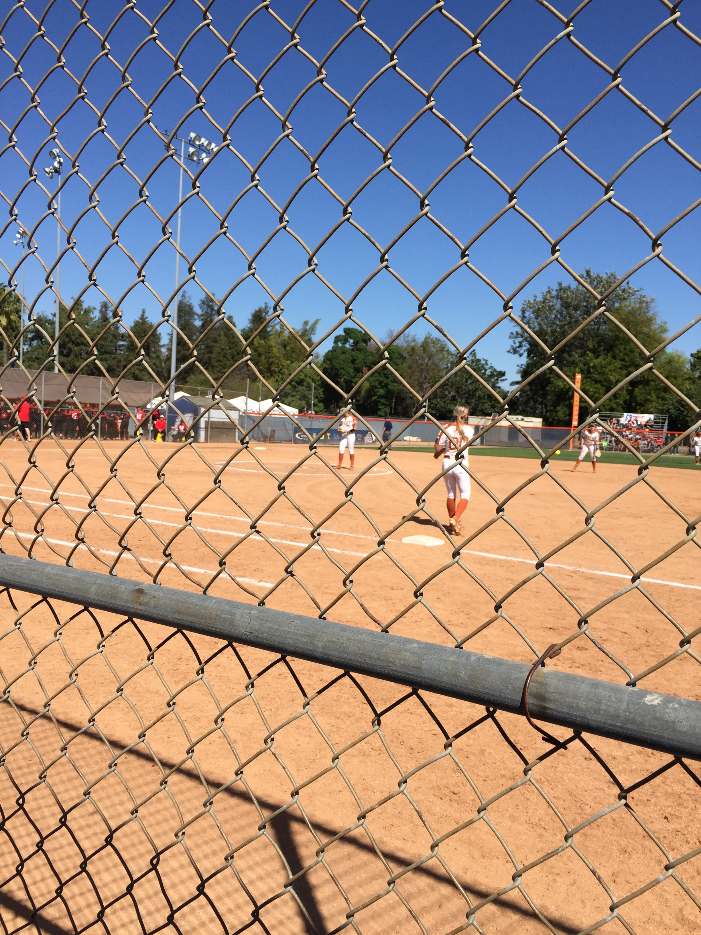 372-DB853-4-AF9-4076-937-B-9-D33-E35-FE0