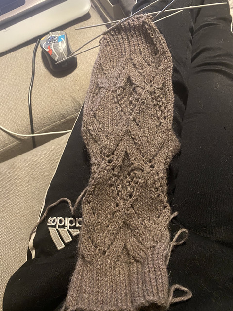 44-BFD9-D1-B3-BC-4-DD7-B2-F0-6036931-D44