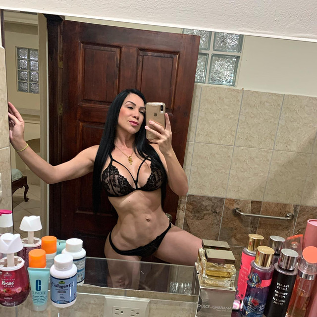 KARINA-VIVAS-20