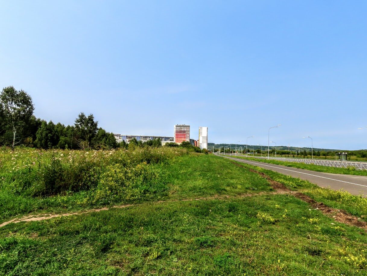 i-28