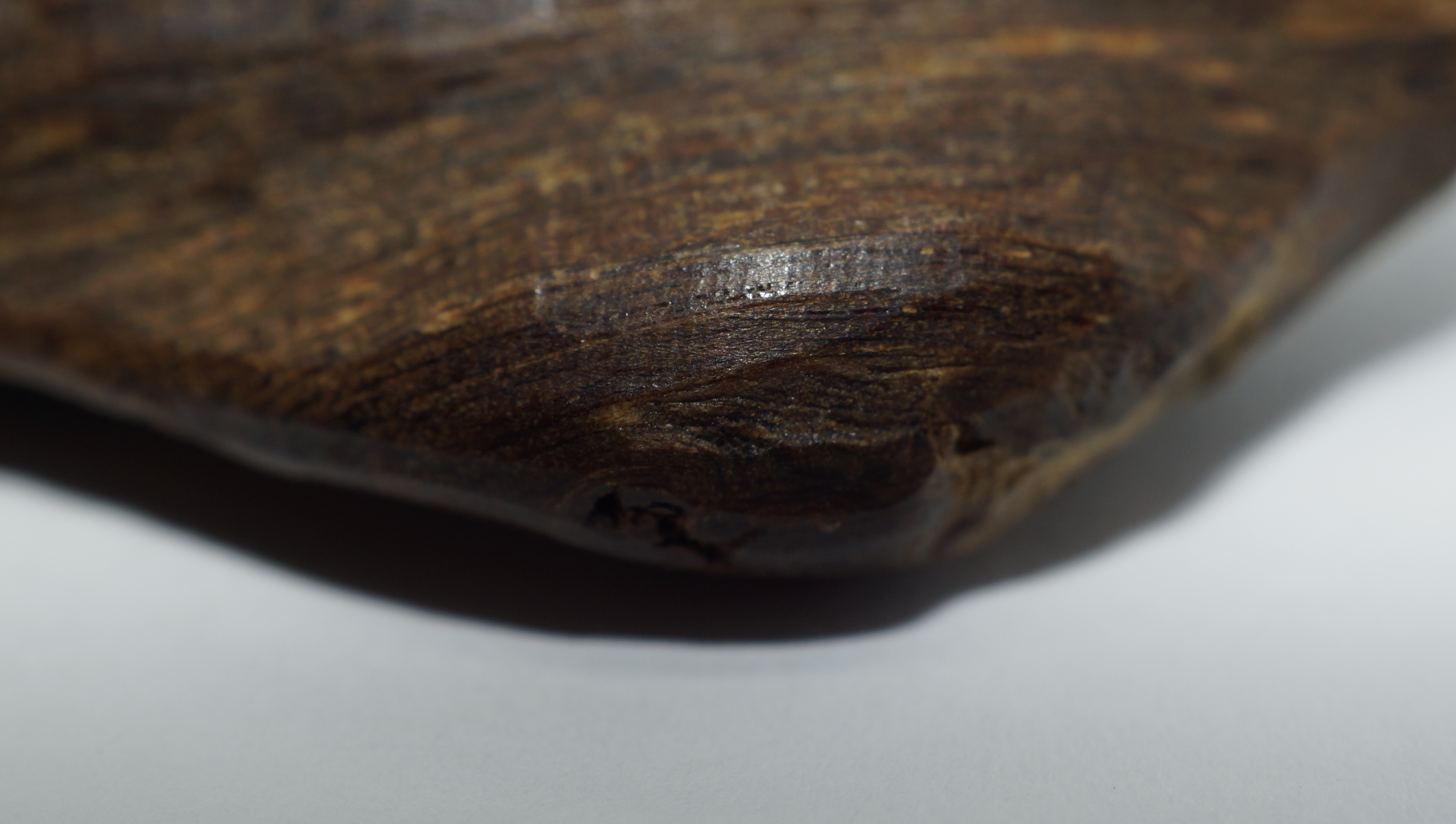 [Ouddict.com] Oud Wood