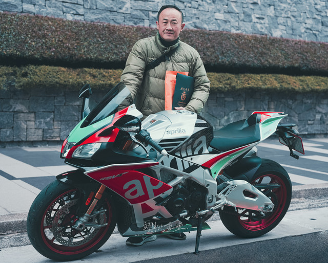 RSV4-17-2