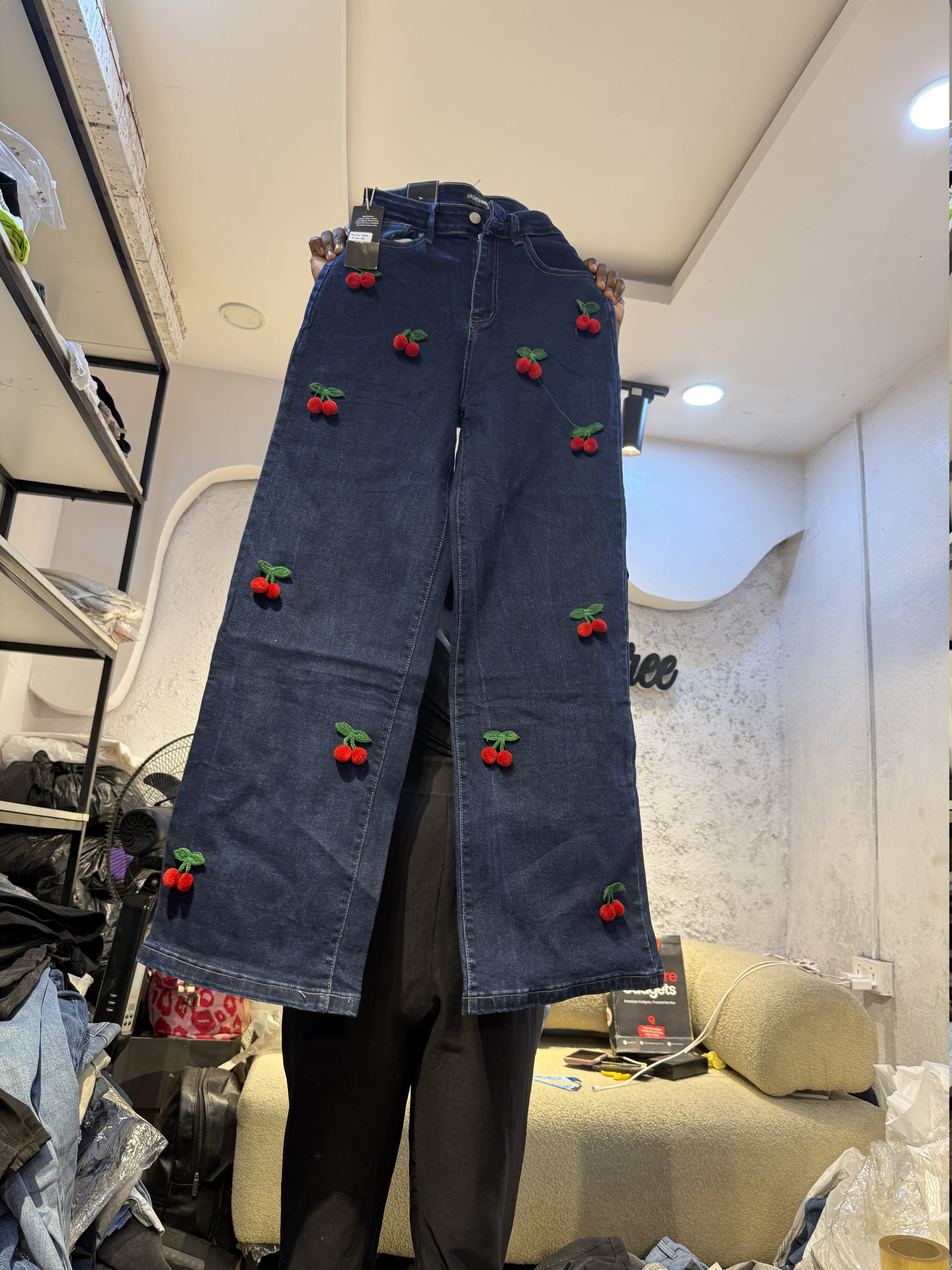 Waist 30