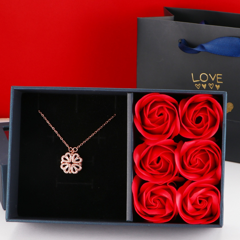 Rose golden Four Leaf Clover Necklace - Plated Copper with Zirconia - Adjustable 40cm Chain, Convertible Heart Pendant, Elegant Gift for sweetheart