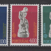 453