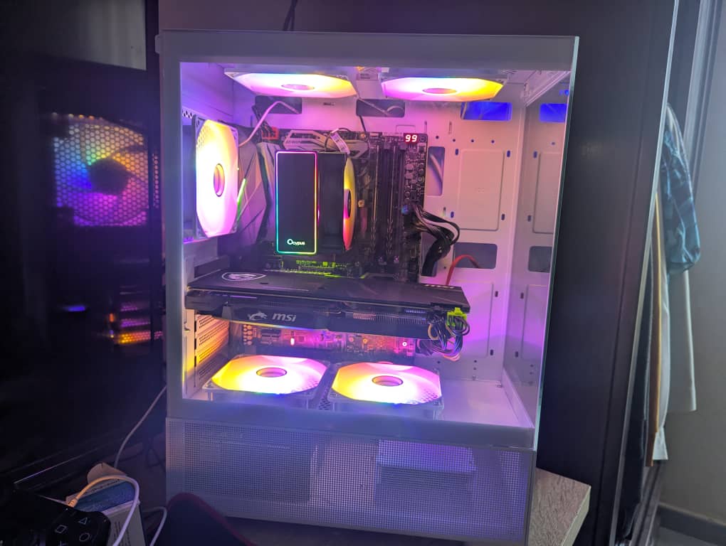 Configue I7 8700 Rx 5600xt 16gb ram ddr4 miniature 2