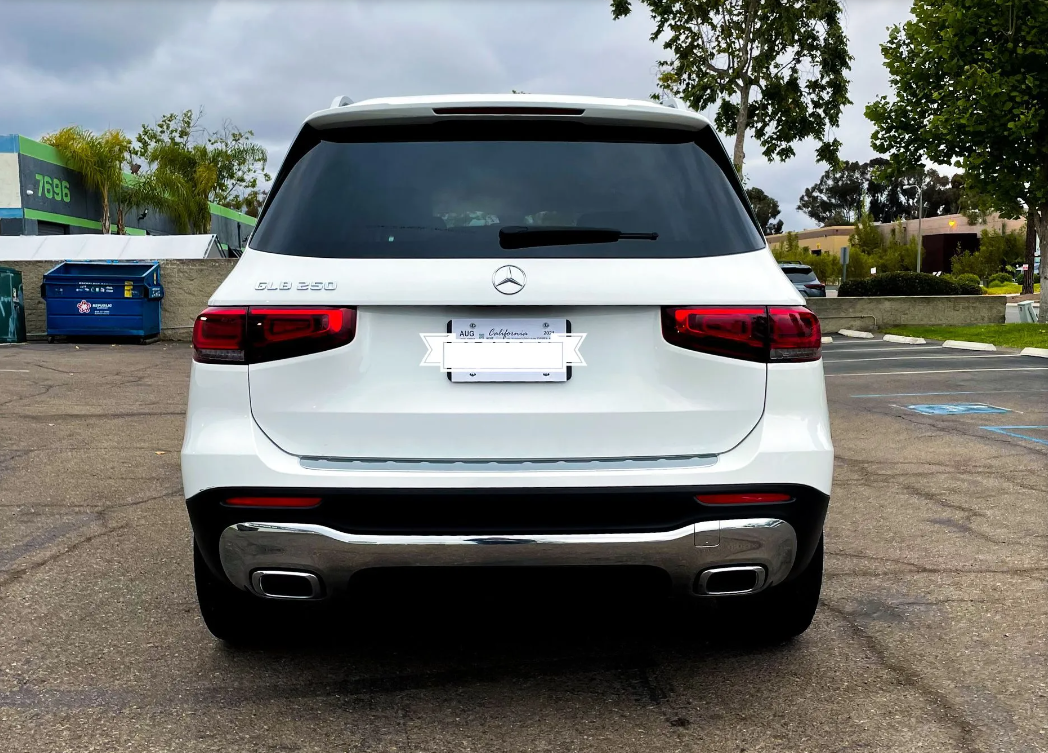 Mercedes-Benz GLB 250 photo 4