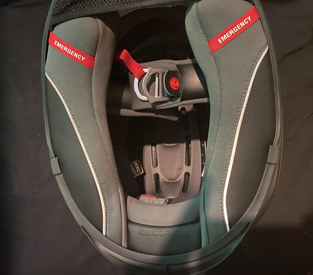 helmet4