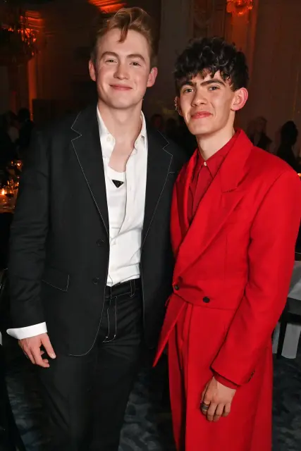 baby faced twinks