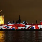 flag-parliament1-3152813b