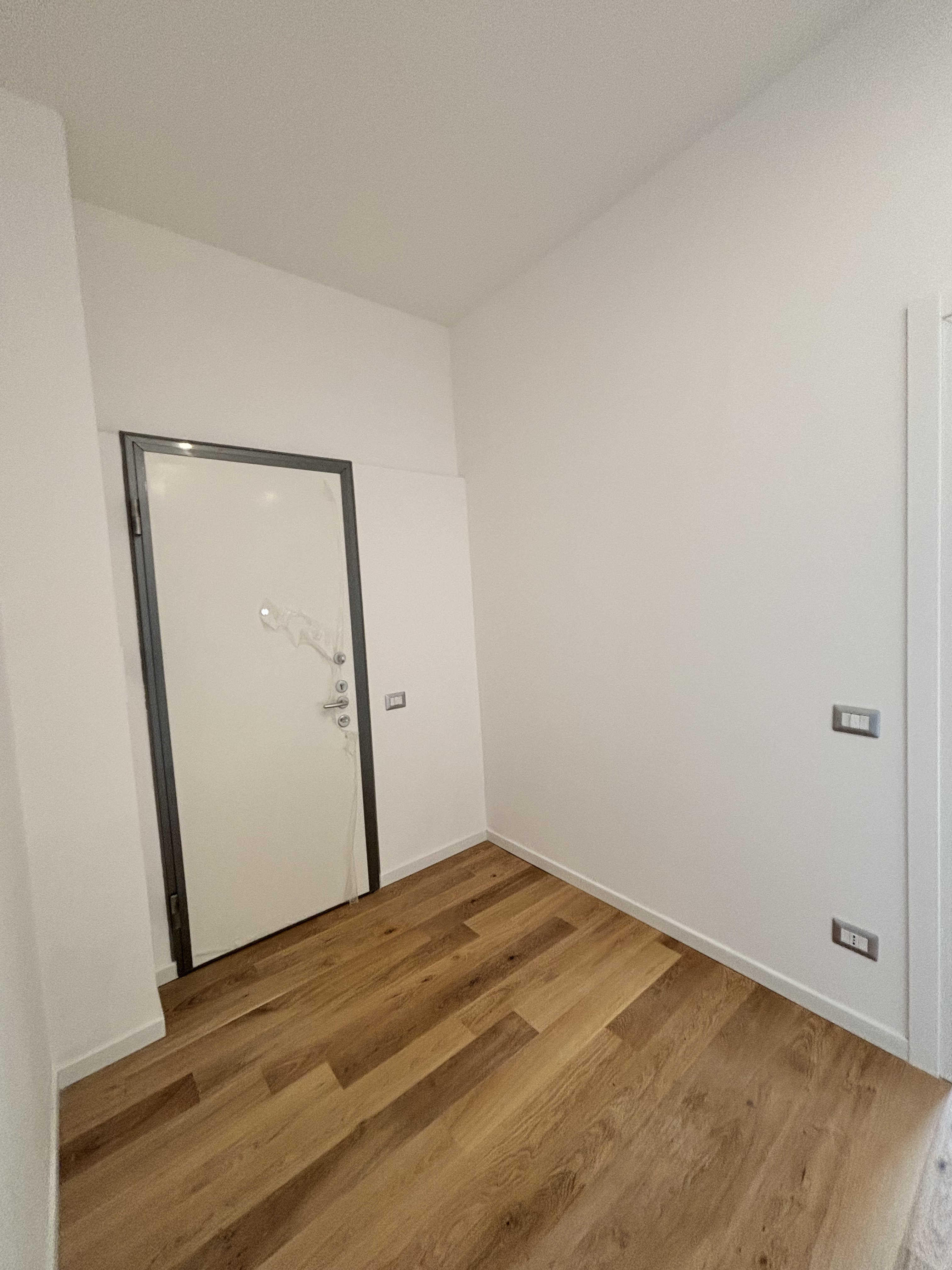 Bilocale con posto auto - foto 2