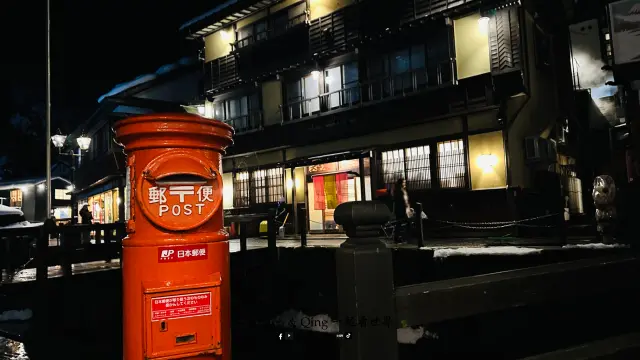 银山温泉街11.webp
