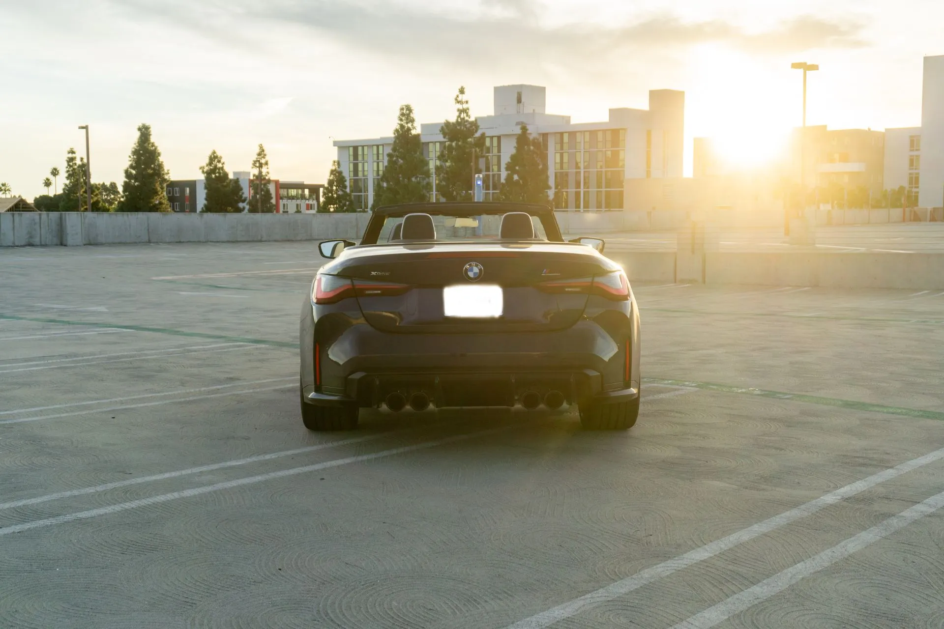 BMW M4 Competition Convertible photo 4