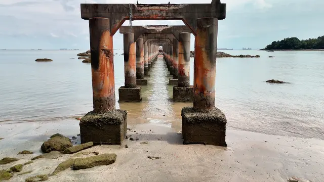 Jomisoldjetty2.webp