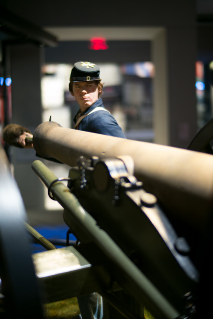 M2408267.jpg