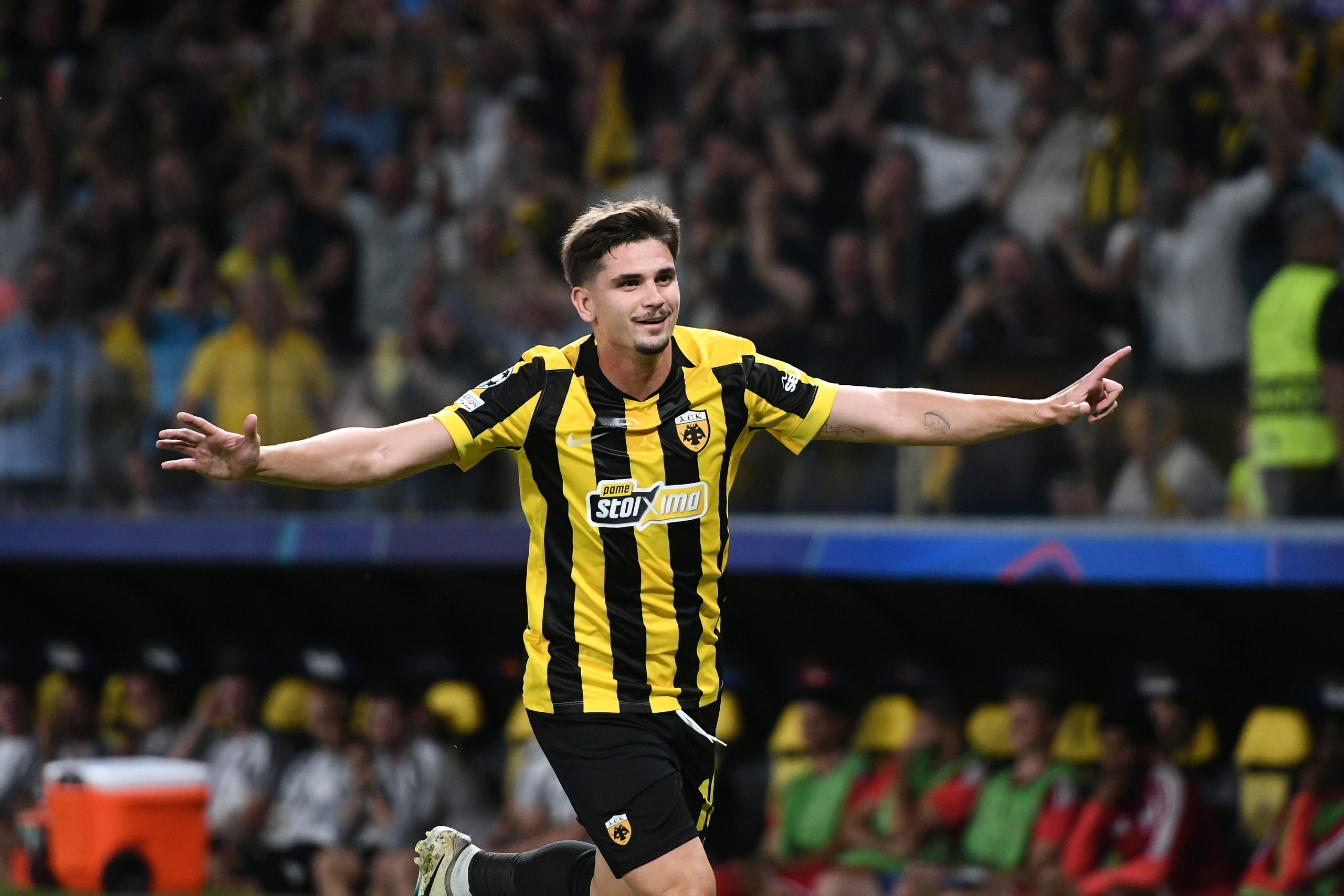 «Golazo»: Το Champions League υποκλίθηκε στη γκολάρα του Μαρίν! (VIDEO)