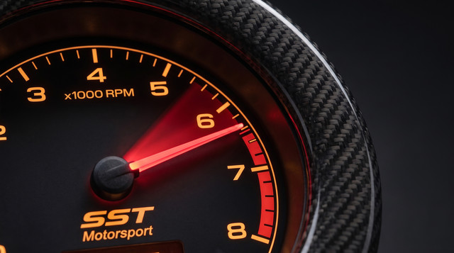 Tachometer redline at high RPM 202609040101.jpg