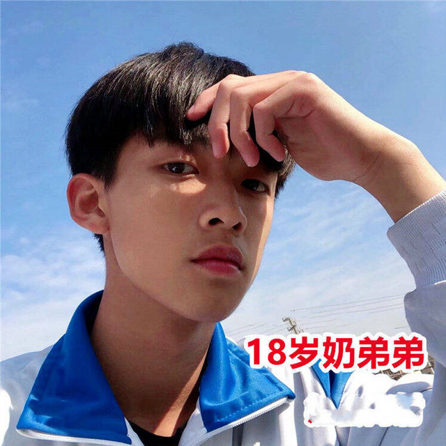 鲜肉小弟弟 无套内射.jpg