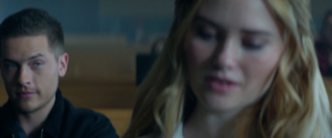 Beautiful Disaster Screenshot