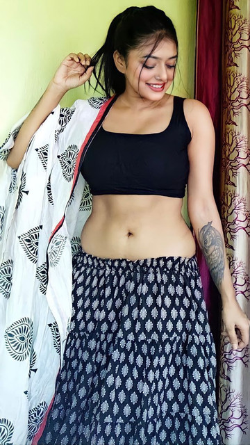 [Image: Indian-hot-lehenga-girls-Parthana-paul.jpg]