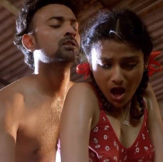 INCEST : Family Mein Pyar Romance or Sex