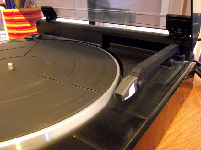 PL-X420-open.jpg